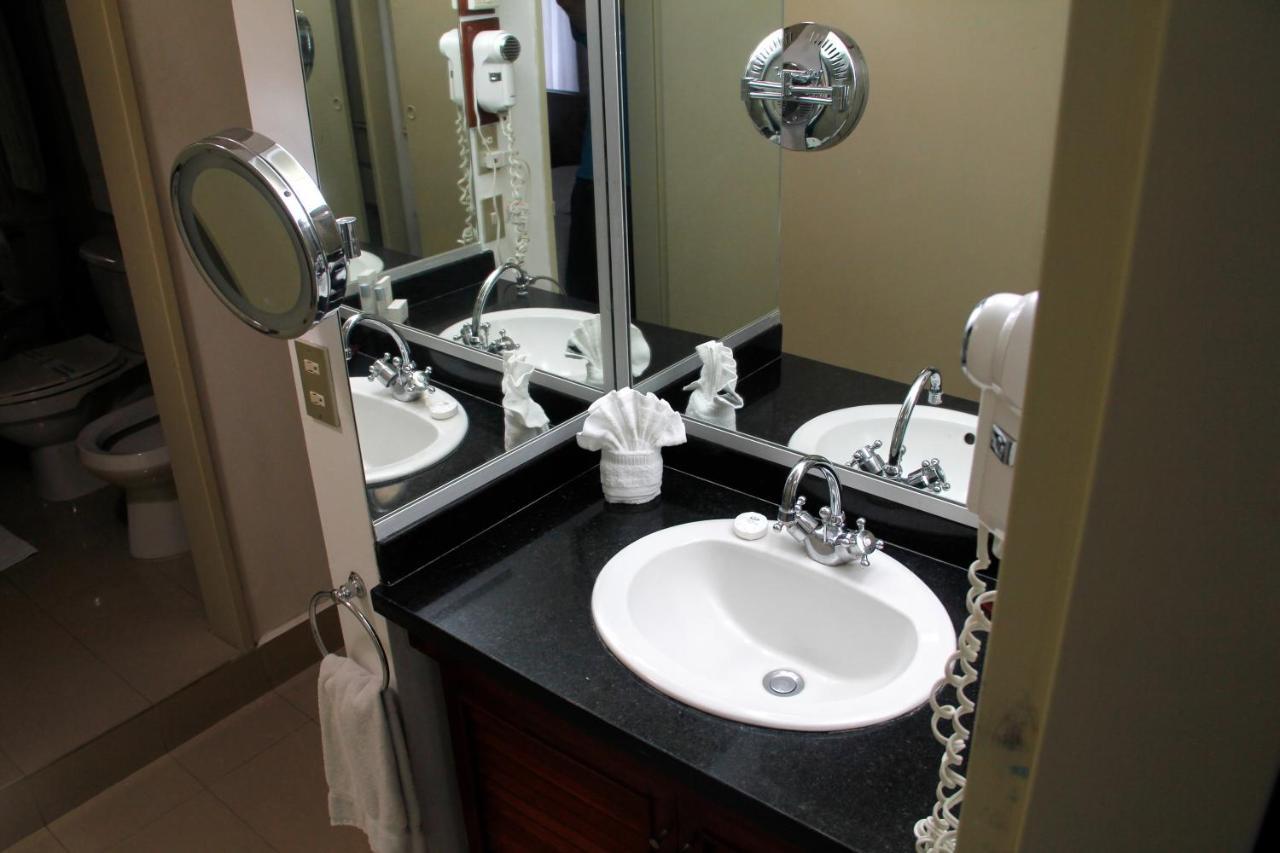Hotel Altamira Suites Caracas Eksteriør billede