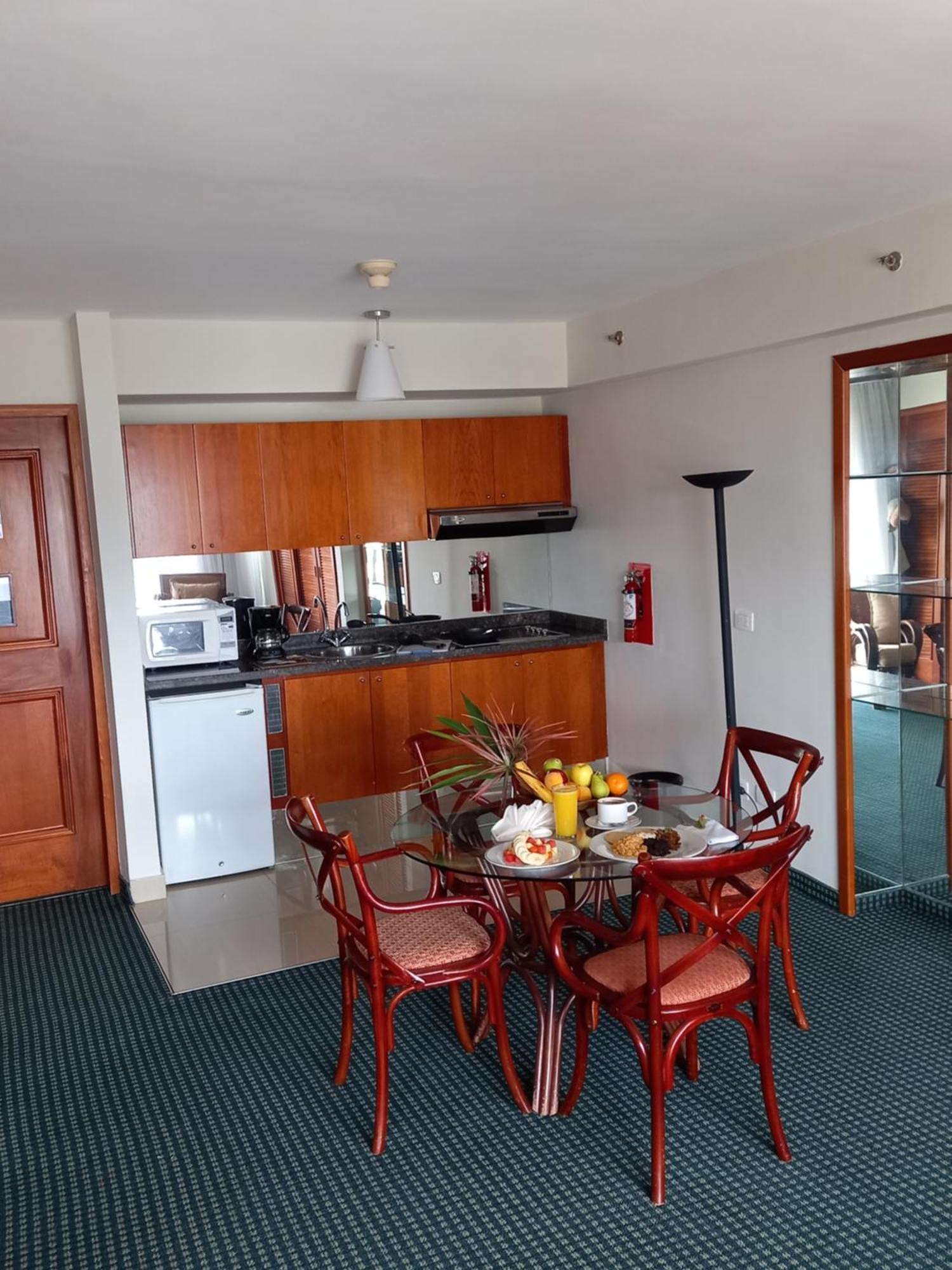 Hotel Altamira Suites Caracas Eksteriør billede